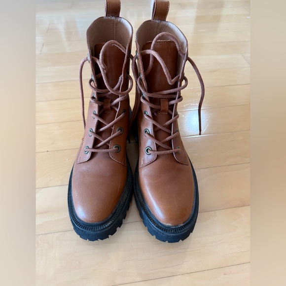 Madewell Tan Leather Ankle Boots - Picture 1 of 3